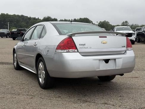Used 2011 Chevrolet Impala LT FWD image 6
