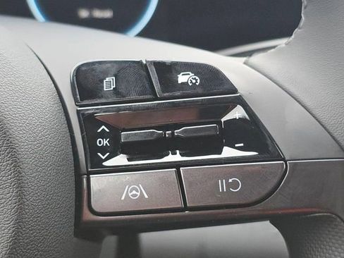 New 2026 Hyundai Elantra Sport FWD image 25