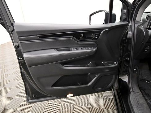Certified 2024 Honda Odyssey Touring image 14
