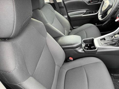 Used 2024 Toyota RAV4 LE image 19