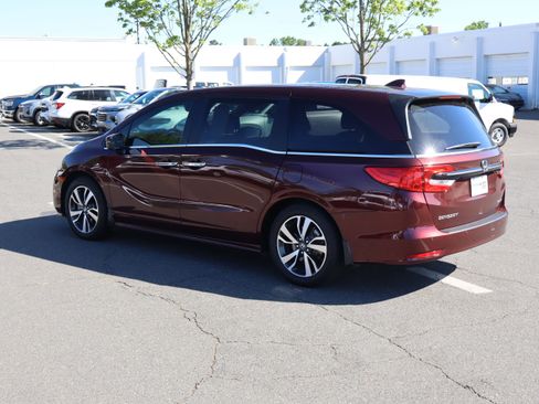 Used 2021 Honda Odyssey Touring image 8