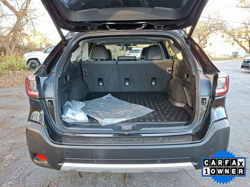 Certified 2025 Subaru Outback Limited image 42