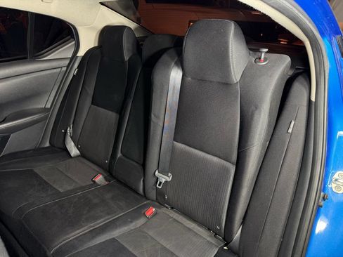 Used 2020 Nissan Sentra SV FWD image 19