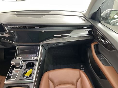 Used 2021 Audi Q8 Premium Plus w/ Premium Plus Package image 15