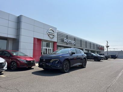 Certified 2025 Nissan Murano Platinum w/ Cargo Package