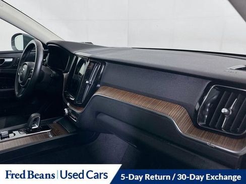 Used 2023 Volvo XC60 B5 Plus w/ Climate Package AWD/4WD image 36
