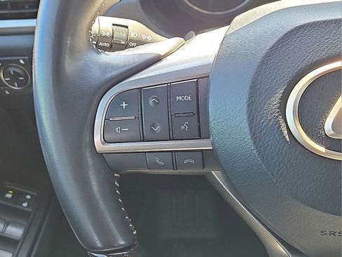 Used 2023 Lexus GX 460 Premium w/ Accessory Package image 19