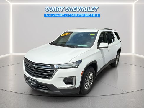 Used 2024 Chevrolet Traverse LT w/ LPO, Cargo Package AWD/4WD image 6