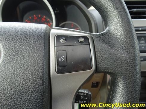 Used 2013 Toyota 4Runner SR5 w/ Convenience Pkg AWD/4WD image 26