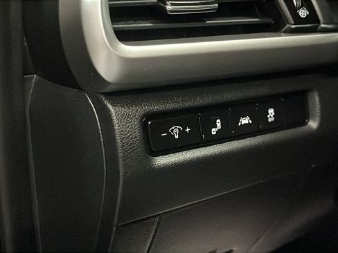 Used 2020 Kia Telluride LX AWD/4WD image 25