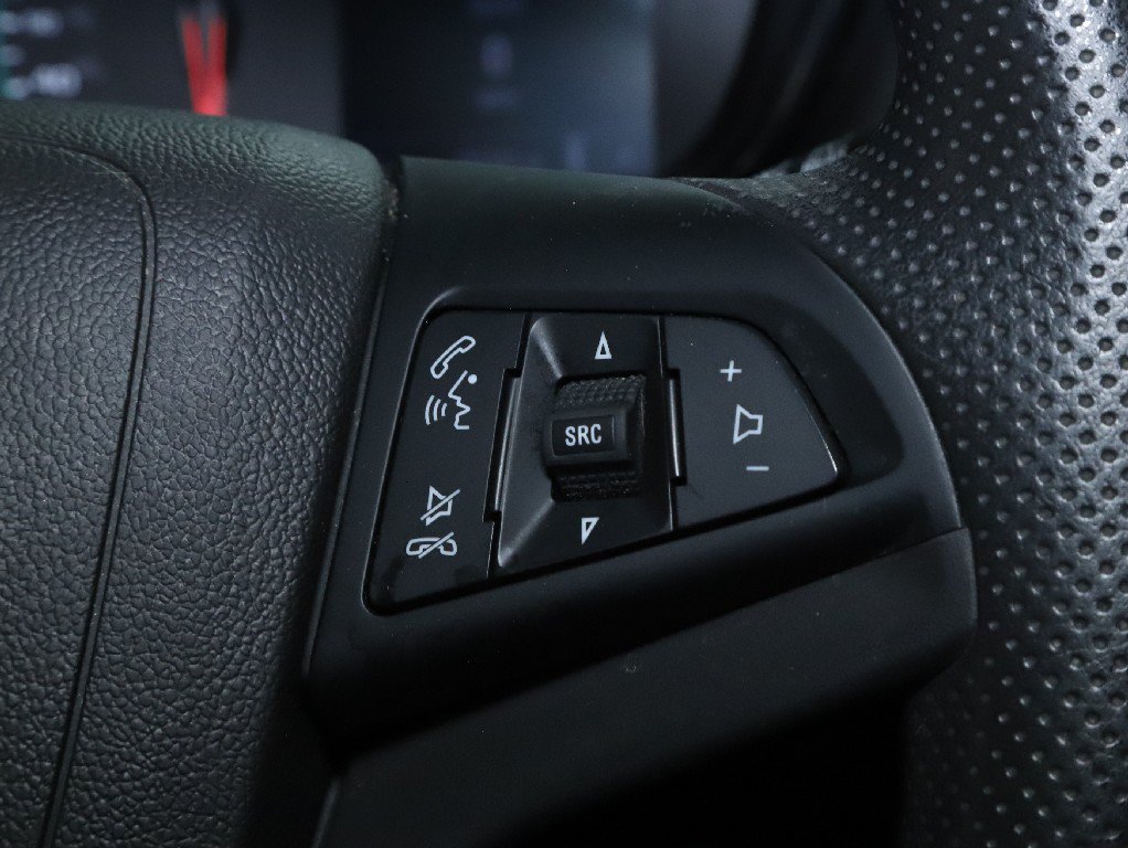 Used 2019 Chevrolet Trax LT AWD/4WD image 23