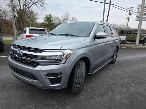 Used 2023 Ford Expedition Max Limited image 22