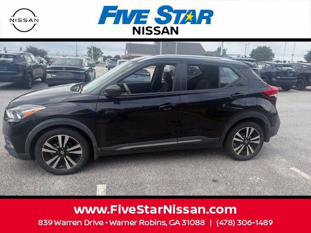 Used 2020 Nissan Kicks SR FWD image 22