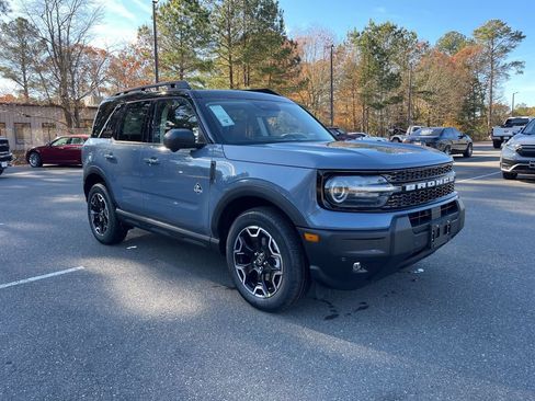 New 2025 Ford Bronco Sport Outer Banks w/ Outer Banks Tech Package+ image 4