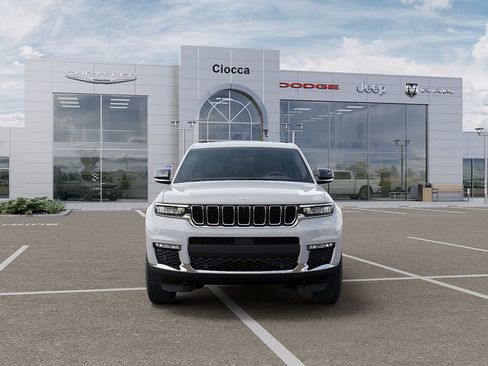 New 2025 Jeep Grand Cherokee L Limited w/ Luxury Tech Group II AWD/4WD image 6