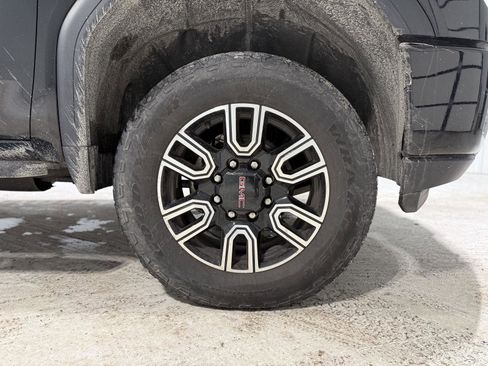 Used 2023 GMC Sierra 2500 AT4 w/ AT4 Preferred Package image 21