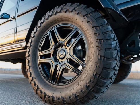 Used 2017 Mercedes-Benz G 550 Squared image 17