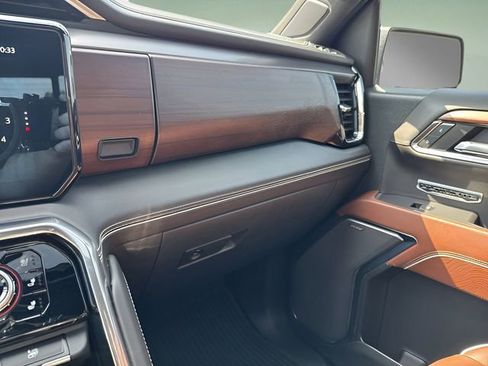 Used 2023 GMC Sierra 1500 Denali Ultimate image 29