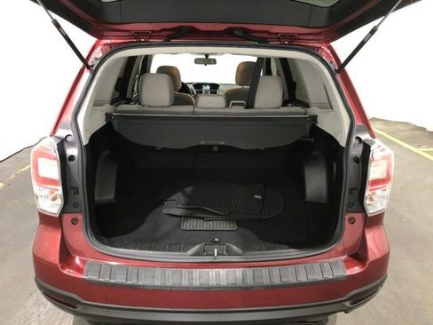 Used 2018 Subaru Forester 2.5i w/ Alloy Wheel Package AWD/4WD image 11