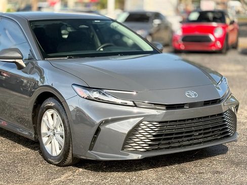 Used 2025 Toyota Camry LE image 16
