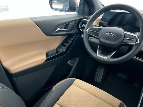 New 2026 Chevrolet Equinox ACTIV w/ Convenience Package III image 12