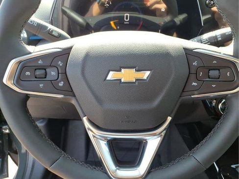 New 2026 Chevrolet Trax LT w/ Driver Confidence Package image 13