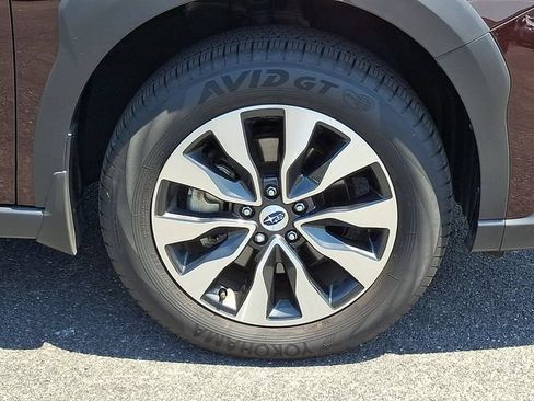 Used 2025 Subaru Outback Limited AWD/4WD image 9