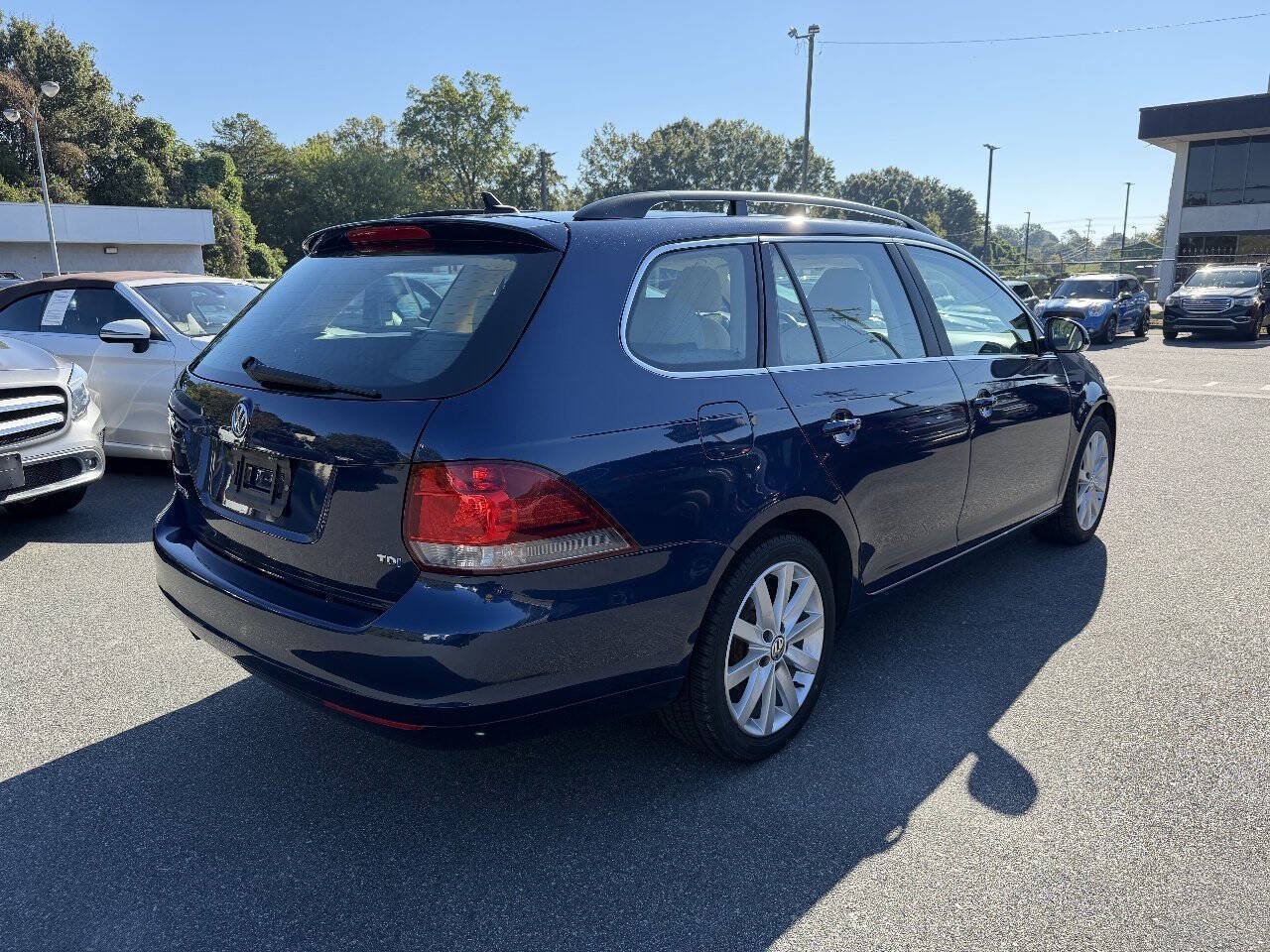 Used 2014 Volkswagen Jetta TDI FWD image 4