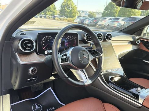 Used 2022 Mercedes-Benz C 300 4MATIC Sedan image 10