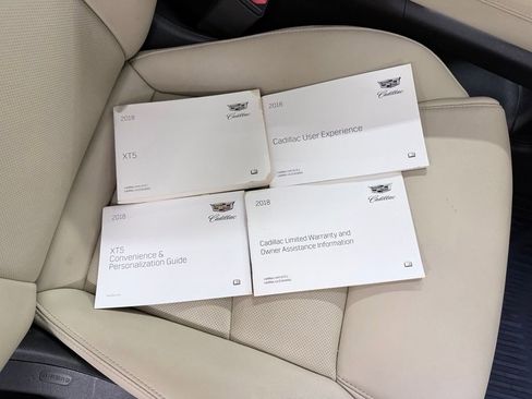 Used 2018 Cadillac XT5 Luxury w/ Driver Awareness Package image 40