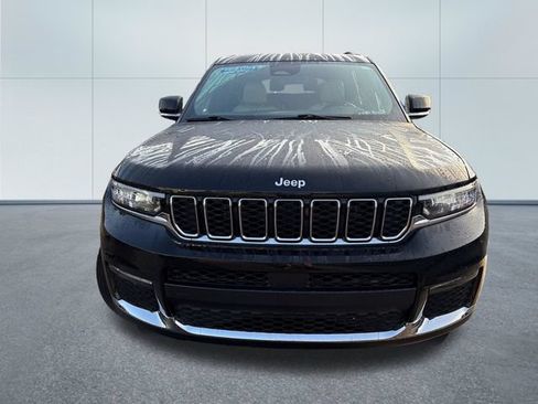 Used 2025 Jeep Grand Cherokee L Limited w/ Trailer Tow Package AWD/4WD image 6