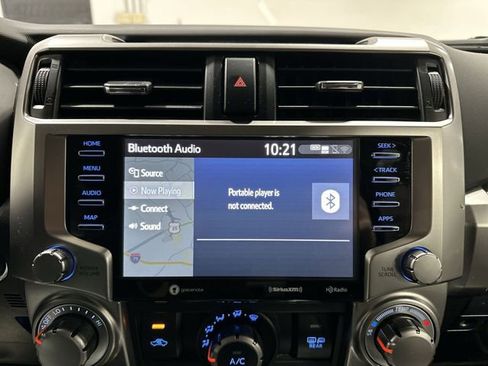 Used 2024 Toyota 4Runner SR5 Premium image 30