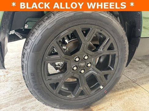 New 2025 Ford Maverick XLT w/ XLT Luxury Package image 31