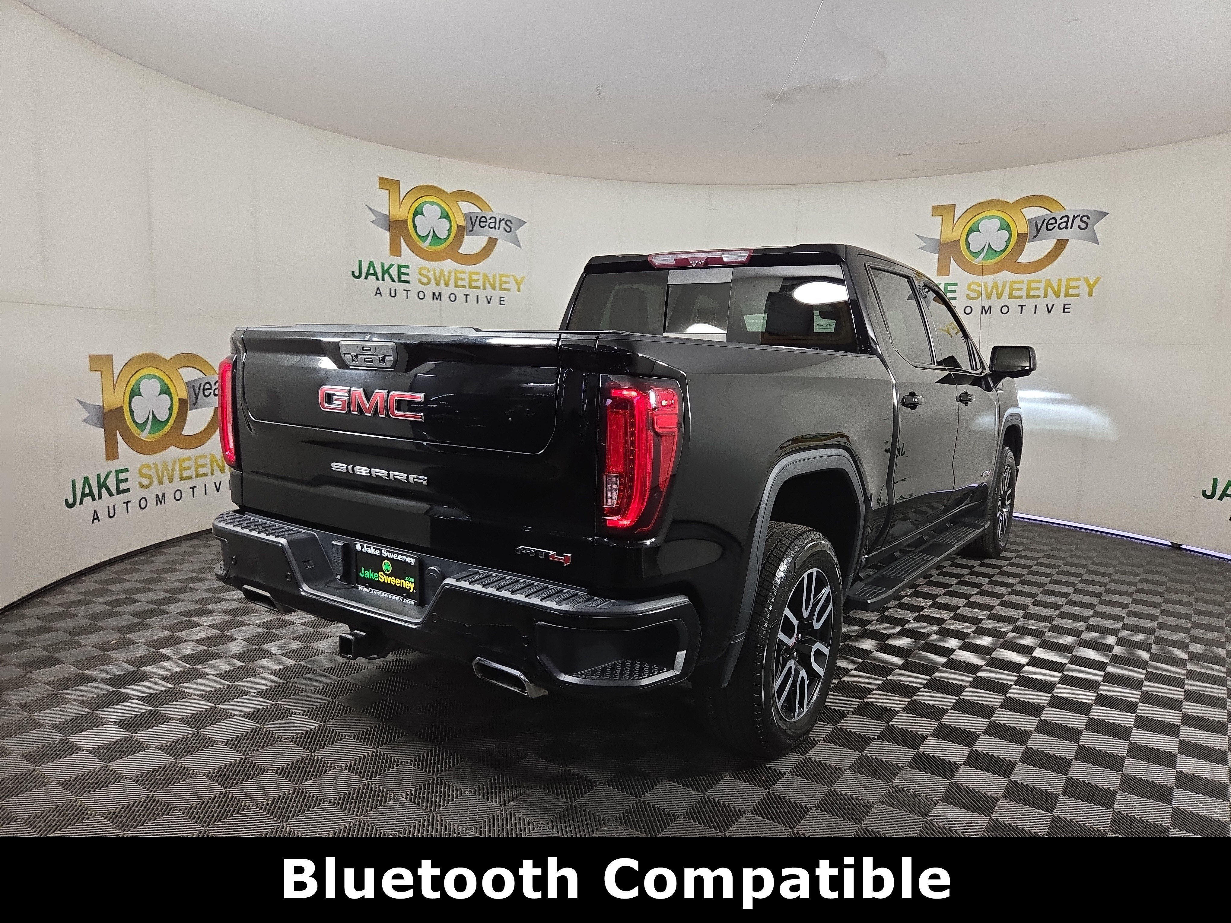Used 2021 GMC Sierra 1500 AT4 w/ AT4 Value Package AWD/4WD image 9