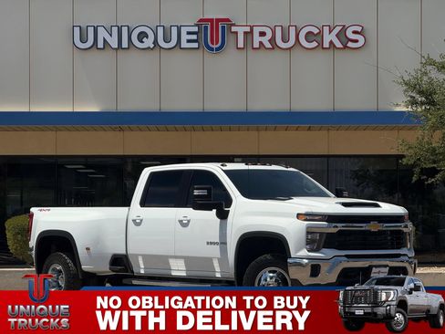 Used 2024 Chevrolet Silverado 3500 LT AWD/4WD image 1
