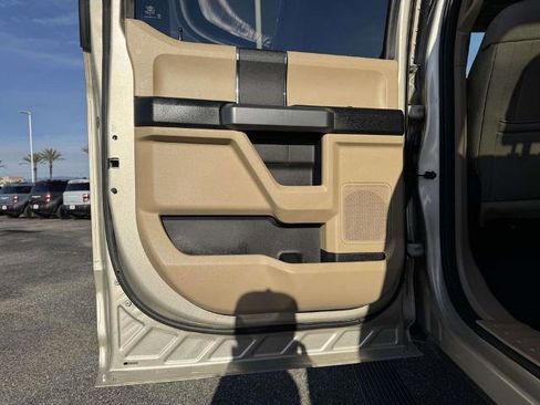 Certified 2017 Ford F250 XLT w/ XLT Value Package image 23