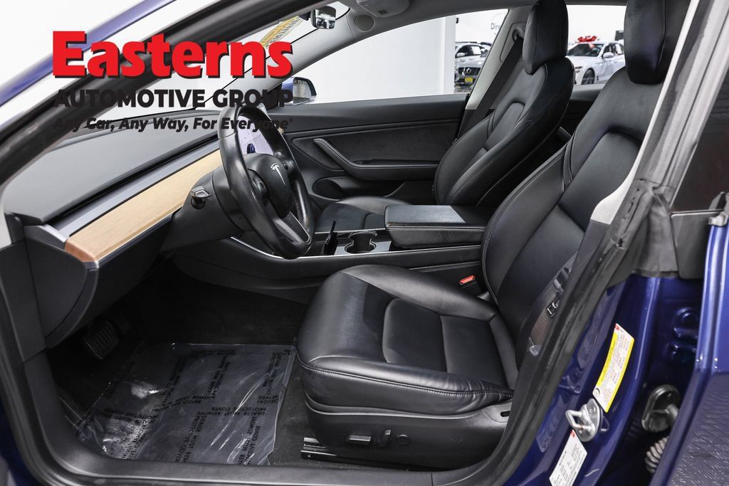 Used 2018 Tesla Model 3 Long Range RWD image 14