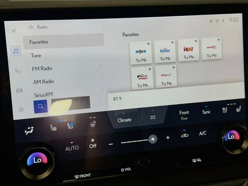 Used 2023 Lexus RX 350 Premium w/ Accessory Package AWD/4WD image 21