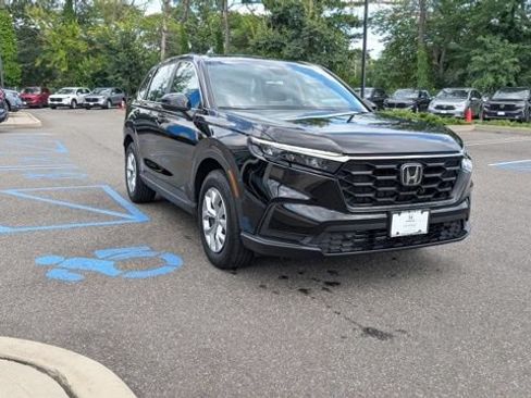 Used 2024 Honda CR-V LX image 8