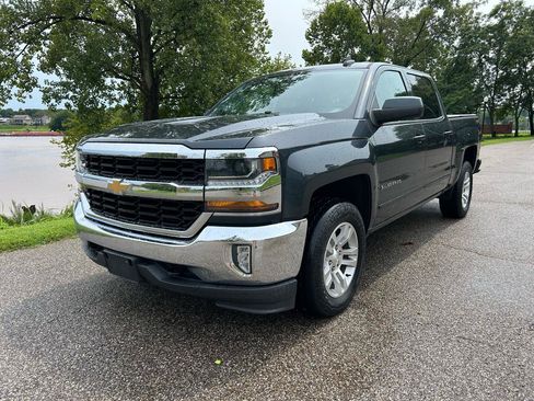 Used 2018 Chevrolet Silverado 1500 LT w/ All Star Edition AWD/4WD image 1