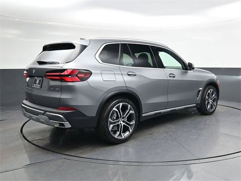 New 2026 BMW X5 xDrive40i image 4