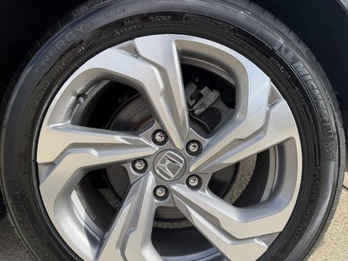 Used 2019 Honda Accord EX-L image 9