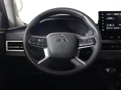 New 2026 Mitsubishi Outlander ES AWD/4WD image 37