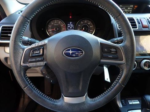 Used 2016 Subaru Forester 2.5i Limited AWD/4WD image 11