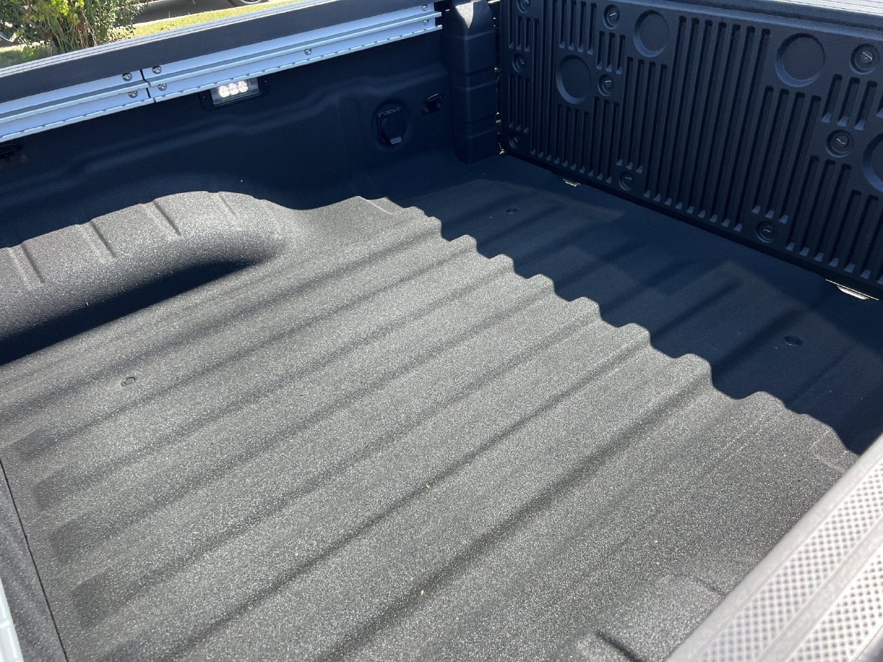 New 2027 Nissan Frontier PRO-4X AWD/4WD image 18