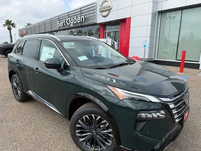 New 2026 Nissan Rogue Platinum w/ Platinum Premium Package