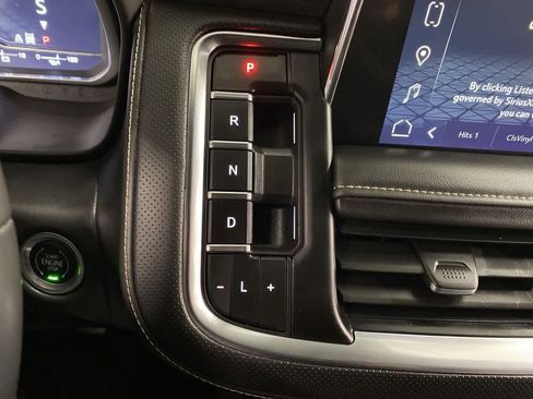 Used 2023 GMC Yukon SLT image 27