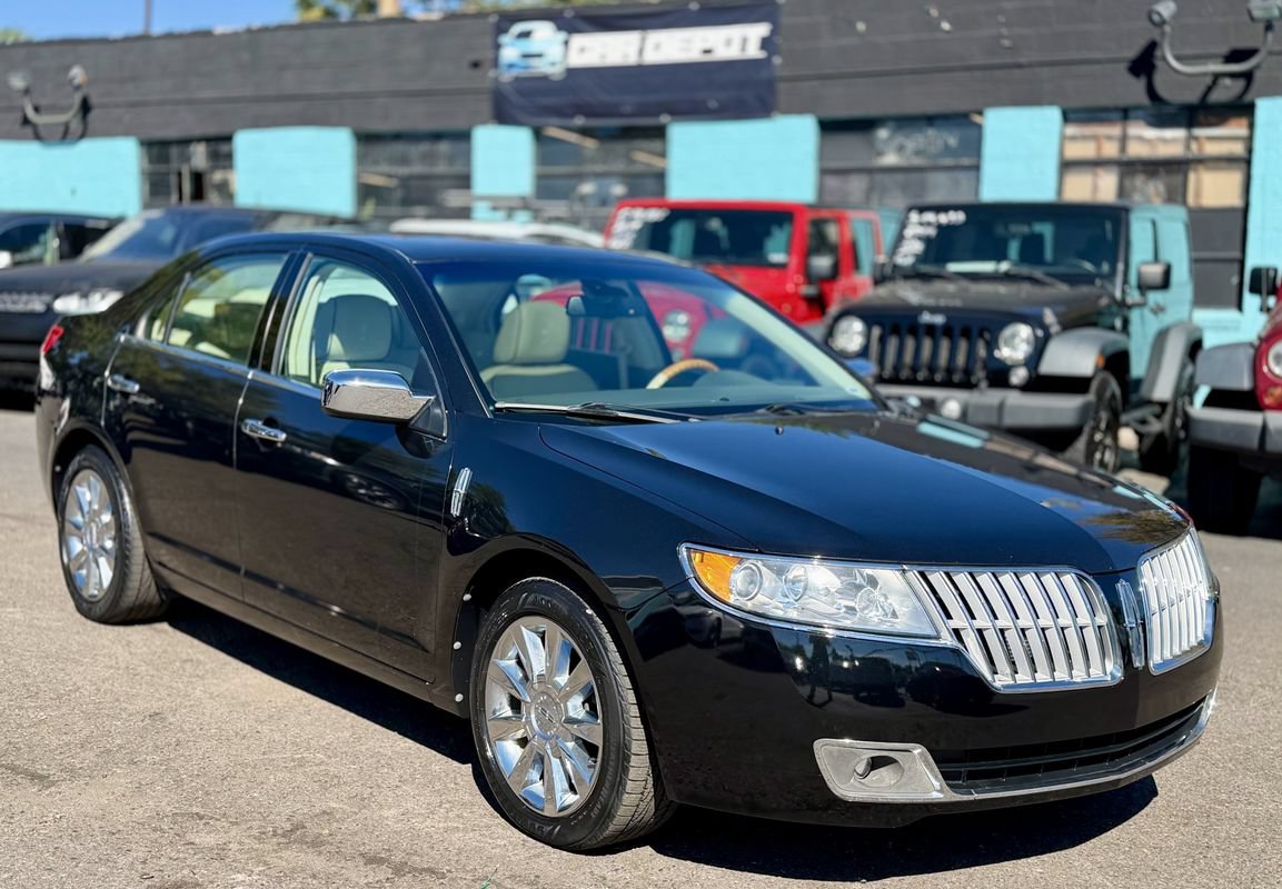 Used 2010 Lincoln MKZ AWD image 1