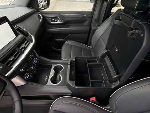Certified 2023 GMC Yukon SLT w/ SLT Luxury Package RWD image 26