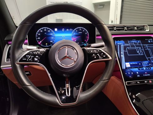 Used 2023 Mercedes-Benz S 580 4MATIC Sedan image 15